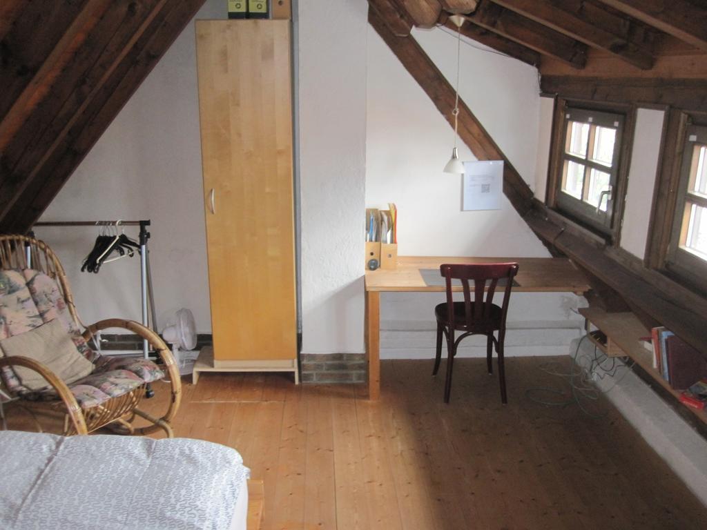 Ferienhaus Fam. Fuhrer Hohenaltheim Luaran gambar